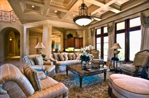 Palatial Livingroom