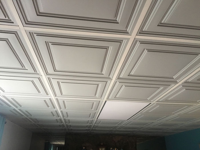 2x4 Stone Stratford Ceiling Tile in a Grid